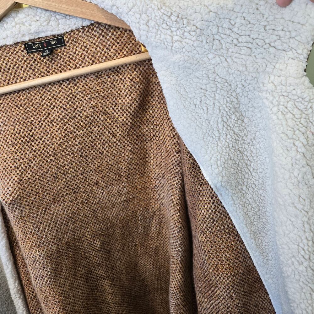 Lety & Me 1X Fleece Collar Brown Plaid Cardigan/Jacket [0271] - Picture 5 of 10